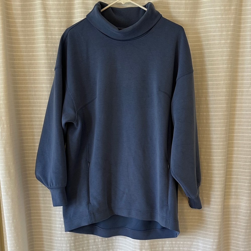 Oversized LuluLemon Athletic Sweater